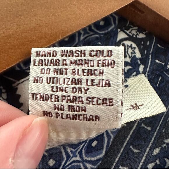 Sans Souci Blue White Paisley Patterned Tunic Button-Up Shirt Size Medium - Picture 9 of 16